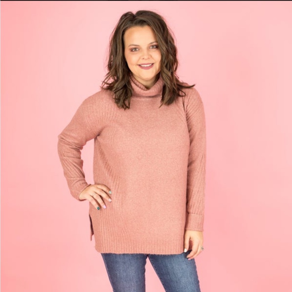 Bêcool Mauve Turtleneck Knit Sweater from Flaunt Boutique Size L